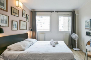 Cozy studio 10 min from Eiffel Tower Invalides Beaugrenelle